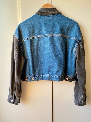 Cazadora vaquera Pull&Bear bicolor Talla L