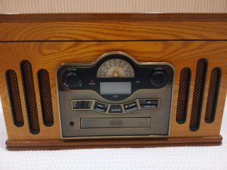 Tocadiscos Vintage con Reproductor CD