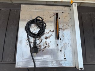 Corta azulejos eléctrico DEXTER POWER de 750.0 w