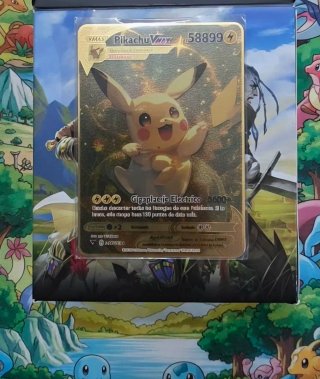 Carta Pokémon Pikachu VMAX Dorada
