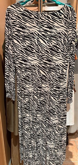 Vestido estampado cebra