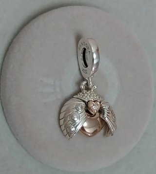 Charm Colgante Pandora Club  Mariquita y Corazón