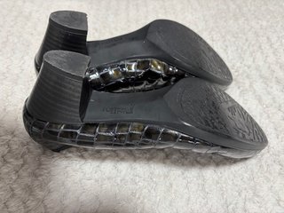 Zapatos pitillos