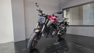Honda CB650 R - Rojo/Plateado