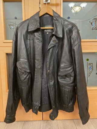 Cazadora de Piel Ovino Negra Talla M