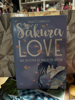 Sakura love: una historia de amor en Japón