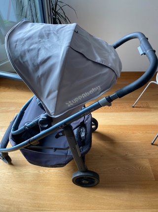 Carrito Uppababy Cruz con Capazo y Grupo 0