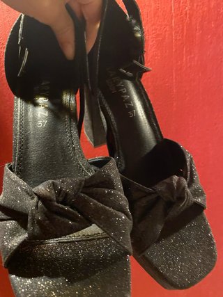 Zapatos de Tacón Marypaz Negros con Purpurina