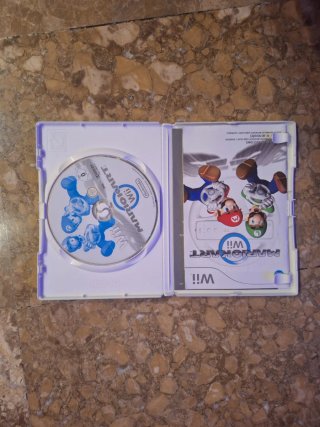 2 Volantes Wii y mariokart