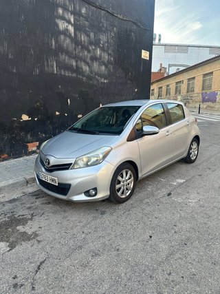 Toyota Yaris 2012