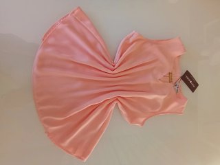 Blusa Punt Roma Rosa con un diseño diferente