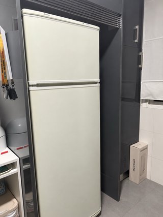 Frigorífico blanco dos puertas