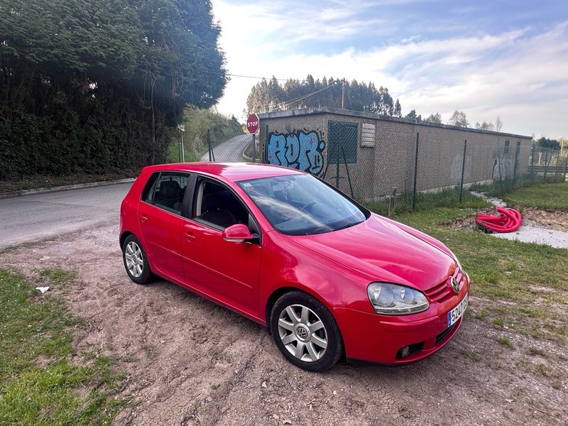 Volkswagen Golf V 2.0 TDI iGOLF 3p 2004