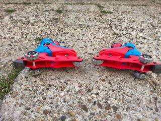 Patines en línea infantiles con protectores