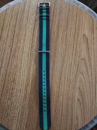 Correa de reloj azul y verde