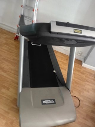 Cinta de Correr Profesional Technogym
