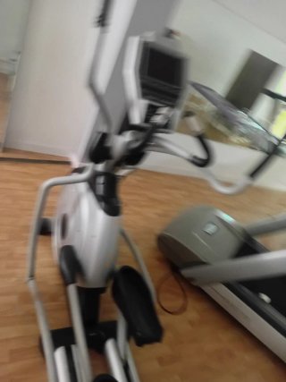 Cinta de Correr Profesional Technogym