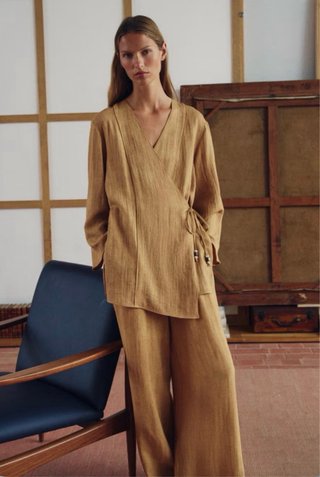 Conjunto Dos Piezas Mostaza