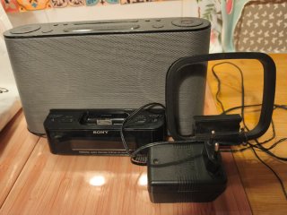 Altavoces Sony con Dock
