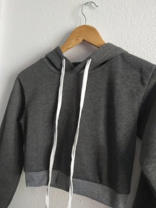 Sudadera gris