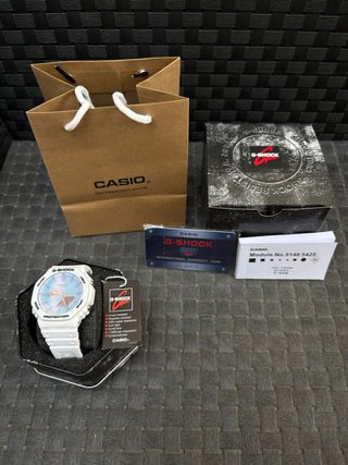 Reloj Casio G-Shock Blanco y Azul