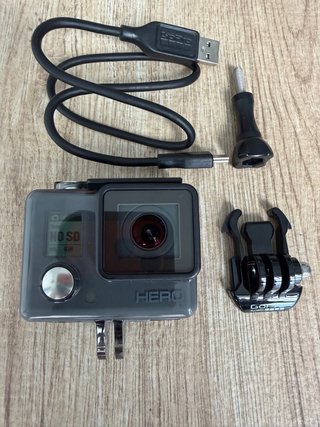 GoPro HERO 2018 + Carcasa + Accesorios