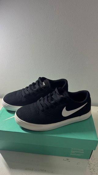 Nike SB pretos – tamanho 35,5 – bom estado