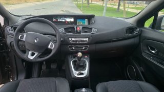 Renault Grand Scenic 2012