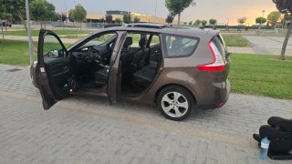 Renault Grand Scenic 2012