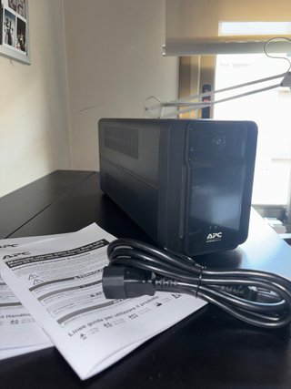 SAI APC Back-UPS 750VA / 410W. Batería de respaldo