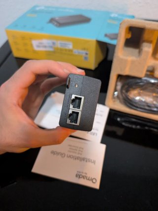 TP-Link Omada Gigabit PoE+ Injector POE160S