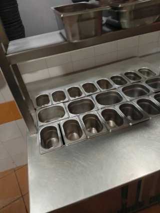 Mesas frías y bajo frío HAY DOS 450€ CADA UNO
