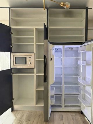 Nevera LG Americana, Microondas Candy y Mueble