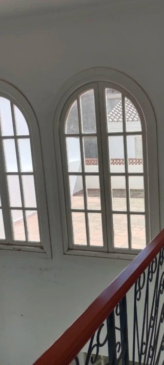 3 Ventanas de Madera de Medio Punto