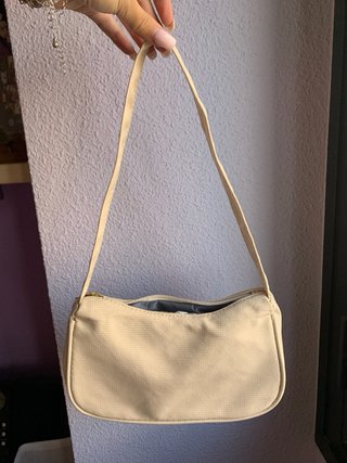 Bolso de hombro beige