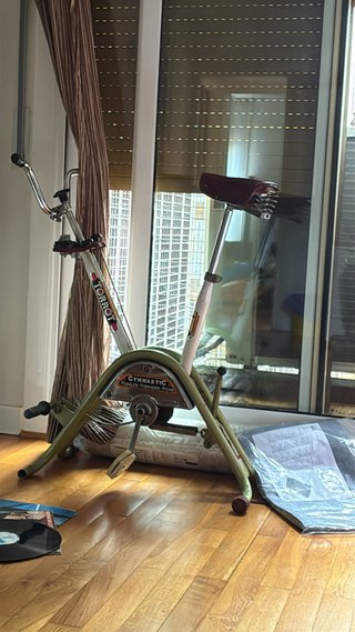 GRATIS!!! Bicicleta Estática Vintage Torrot.