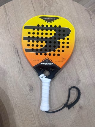 Bullpadel Vertex Geo 05