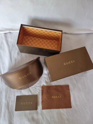 Lote de Accesorios Gucci