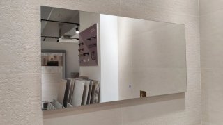 Specchio con illuminazione LED Tsto touch