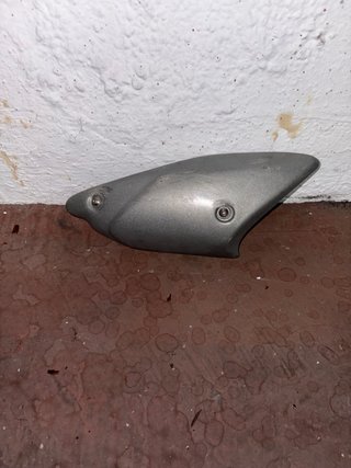 Plástico Tubo Escape Aprilia Sonic Original