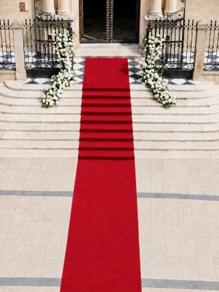 Se alquila alfombra roja para bodas en la catedral