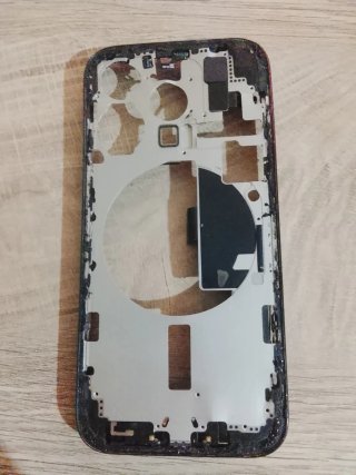 6 Chasis iPhone 15 Pro / 14 Pro Max