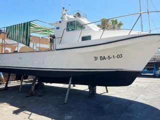 Barco de pesca profesional