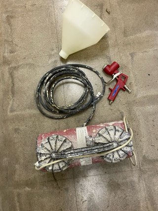 Compresor Industrial y Equipo de Pintura
