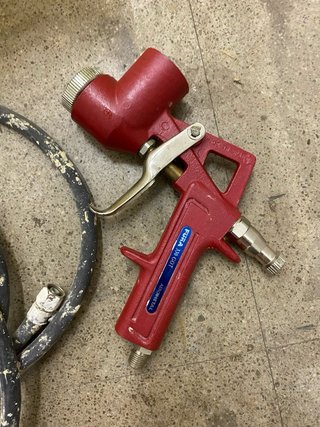Compresor Industrial y Equipo de Pintura