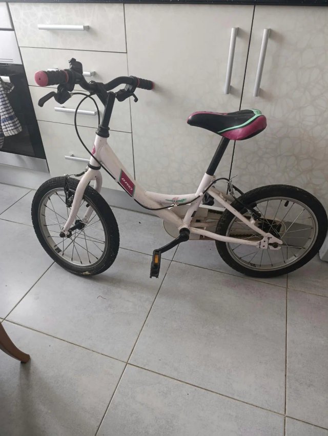 Bicicleta infantil B-PRO de 16 pulgadas