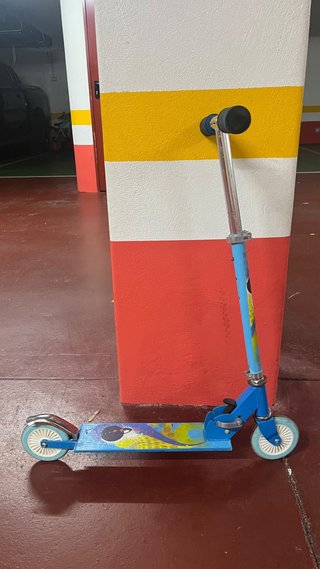 Patinete infantil azul
