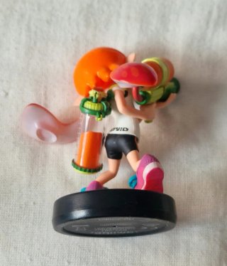 Amiibo Nº 64 Inkling Chica Splatoon