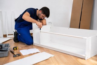 ¿Necesitas ayuda con el montaje de mueble?