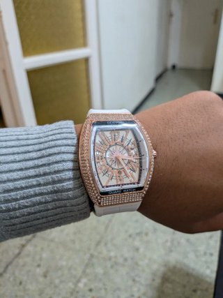 Reloj Denvosi Iced Out Oro Ros Para días especiale